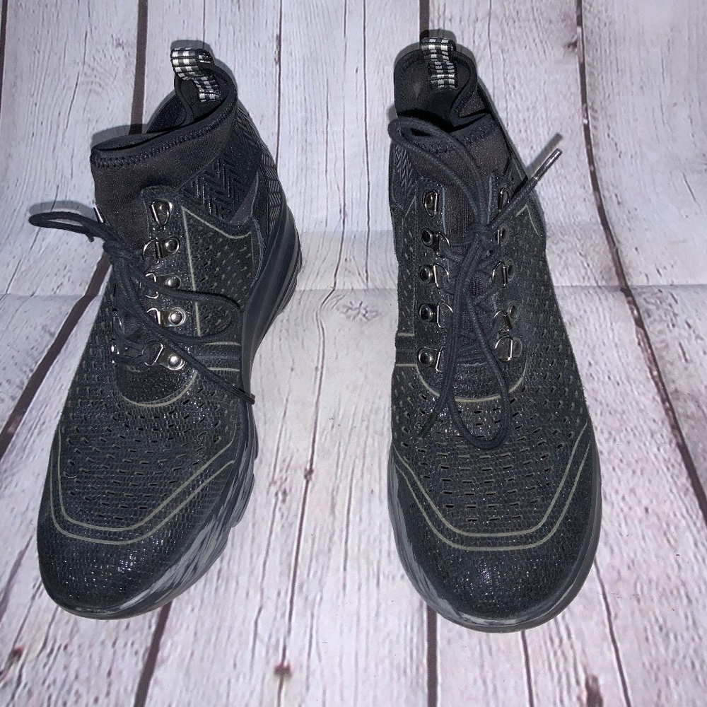 Jambu Booties
